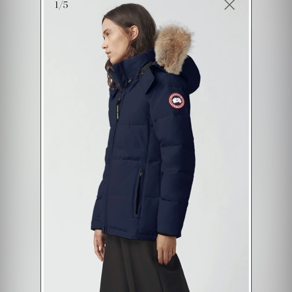 WOMENS CANADA GOOSE SIZE SMALL WORN ONCE